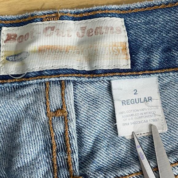 Vintage Old Navy Boot Cut Jeans Mid Rise Medium Wash 100% Cotton | Size 2 - Picture 9 of 10